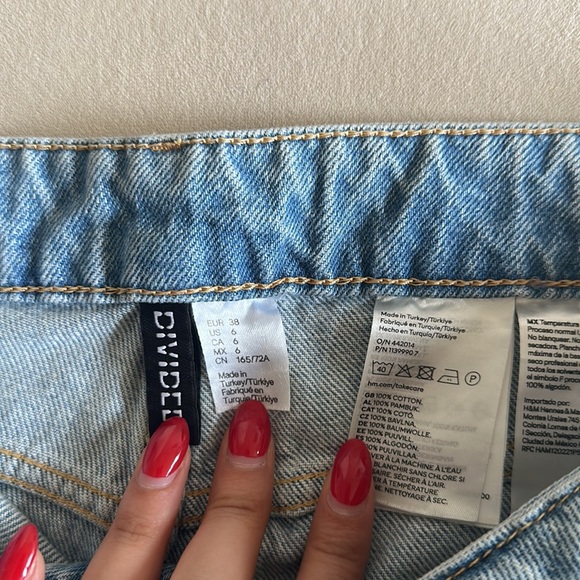 H&M Wide Leg Ripped Jeans - Picture 4 of 4